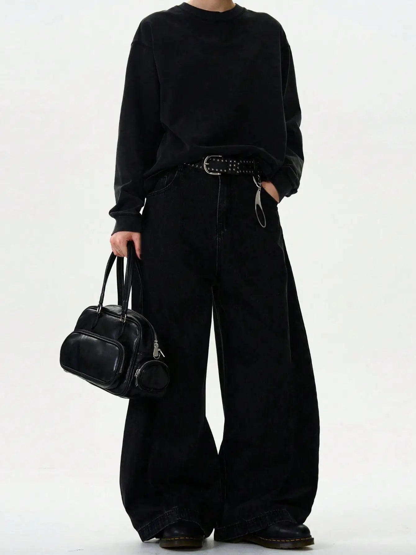 Trendy Men's Baggy Jeans